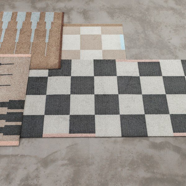 Skalbiamas kilimas juodos ir baltos spalvos 70x150 cm Square – Mette Ditmer Denmark-image-1
