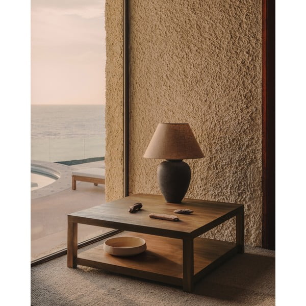 Iš tikmedžio masyvo kavos staliukas natūralios spalvos 90x90 cm Sashi – Kave Home-image-1