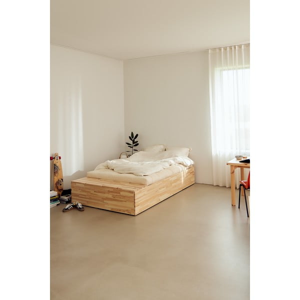 Iš pušies masyvo dvigulė lova natūralios spalvos su sandėliavimo vieta su lovos grotelėmis 160x200 cm Basement Bed – Karup Design-image-1