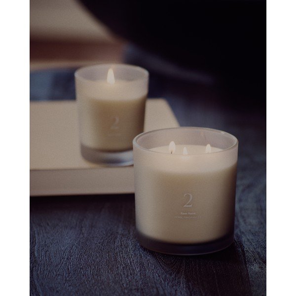 Aromatinė žvakė degimo laikas 50 h Sweet Vanilla – Kave Home-image-1