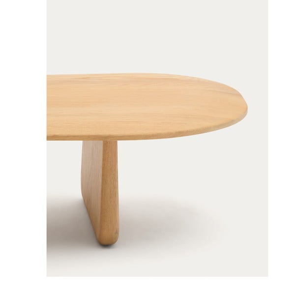 Iš ąžuolo masyvo kavos staliukas natūralios spalvos 64x146 cm Pirita – Kave Home-image-4