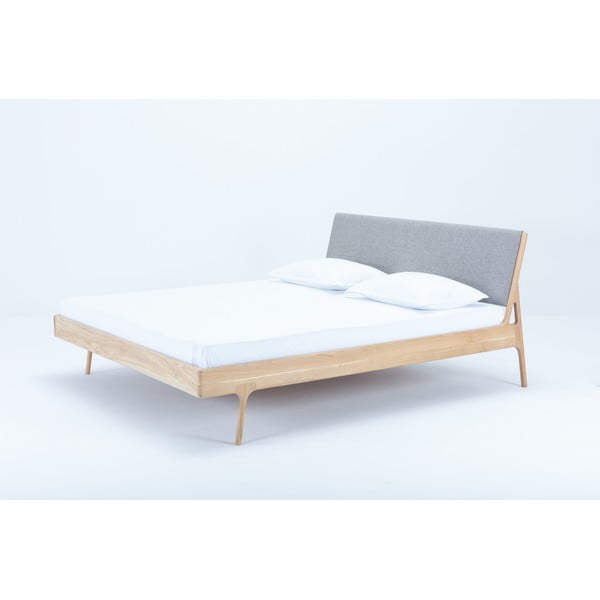 Pilka/natūralios spalvos minkšta ąžuolinė dvigulė lova 160x200 cm Fawn - Gazzda-image-1