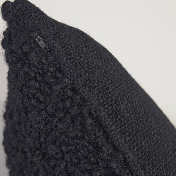 Dekoratyvinis pagalvės užvalkalas 45x45 cm Corel – Kave Home-image-1