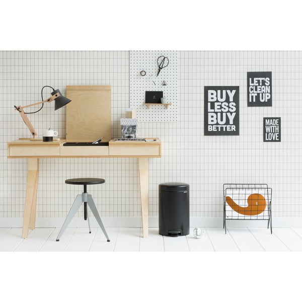 Iš plieno šiukšliadėžė matinės juodos spalvos su pedalu 12 l NewIcon – Brabantia-image-1