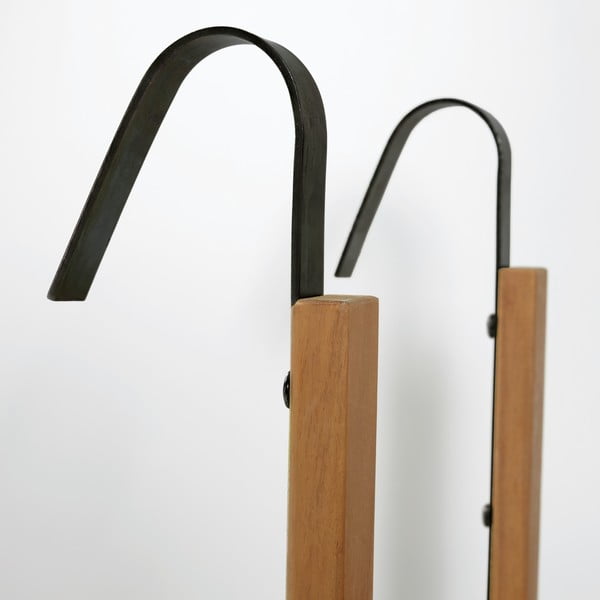 Iš medienos masyvo pakabinamas balkono stalas 40x42 cm Amarilis – Kave Home-image-3