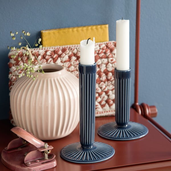 Tamsiai mėlynos spalvos akmens masės žvakidė Kähler Design Hammershoi, aukštis 16 cm-image-2