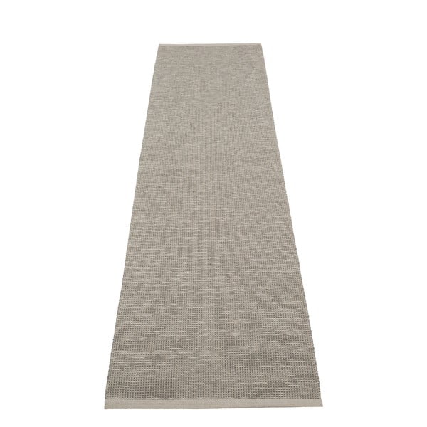 Pilkos spalvos lauko kilimas 70x300 cm Sam Warm Grey – Pappelina