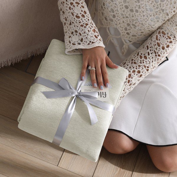 Kreminės spalvos iš šenilino lovatiesė 220x240 cm Talo – Filumi-image-4