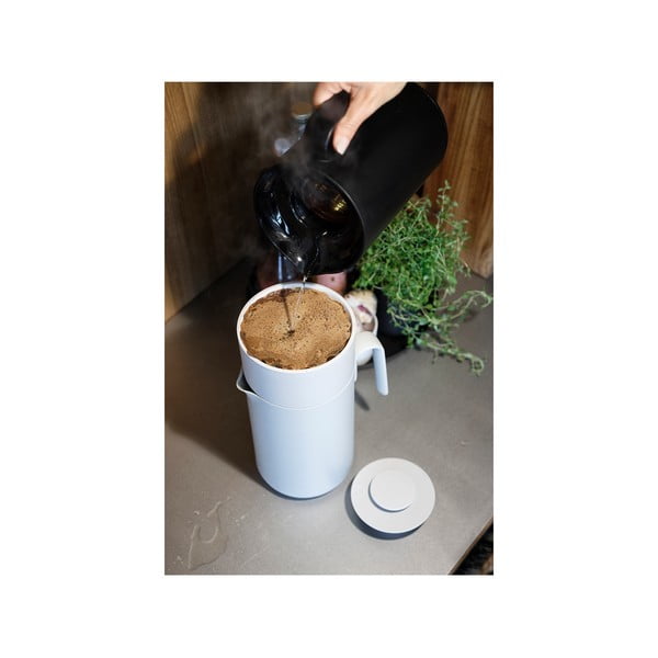 Piltuvas Singles – Zone-image-3