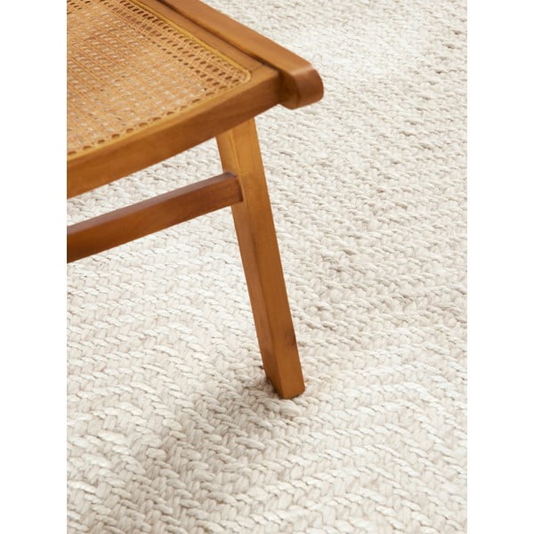 Rankų darbo kreminės spalvos/dramblio kaulo spalvos iš vilnos mišinio kilimas 80x200 cm Majoli – Elle Decoration-image-4