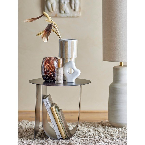 Iš metalo apvalios formos šoninis stalas ø 43 cm Cher – Bloomingville-image-1