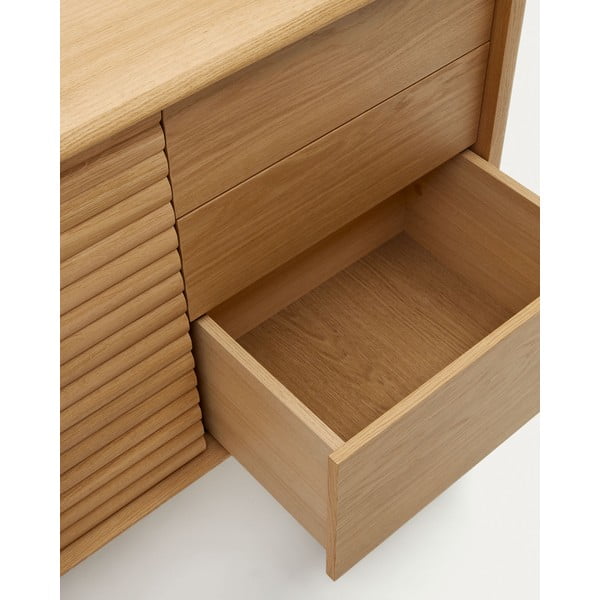 Žema šoninė spintelė natūralios spalvos iš ąžuolo 105x86 cm Lenon – Kave Home-image-4