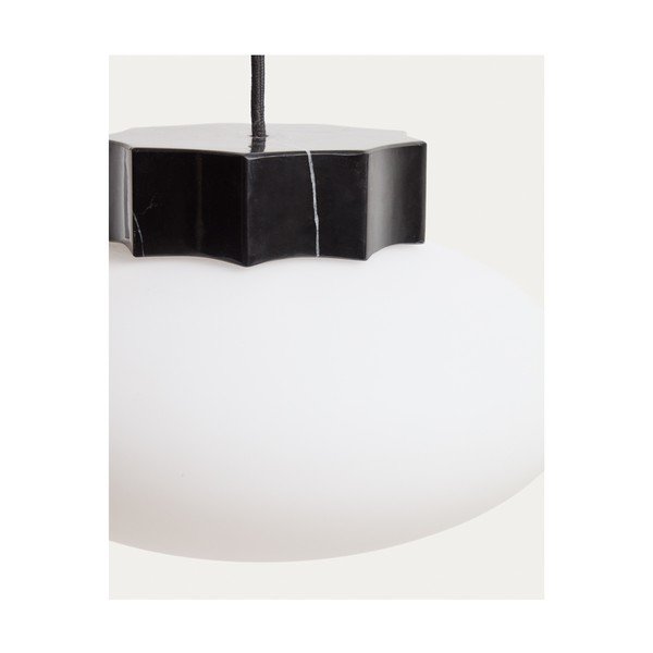 Baltos spalvos/juodos spalvos iš metalo kabantis šviestuvas ø 26 cm su stiklo gaubtu Idela – Kave Home-image-3