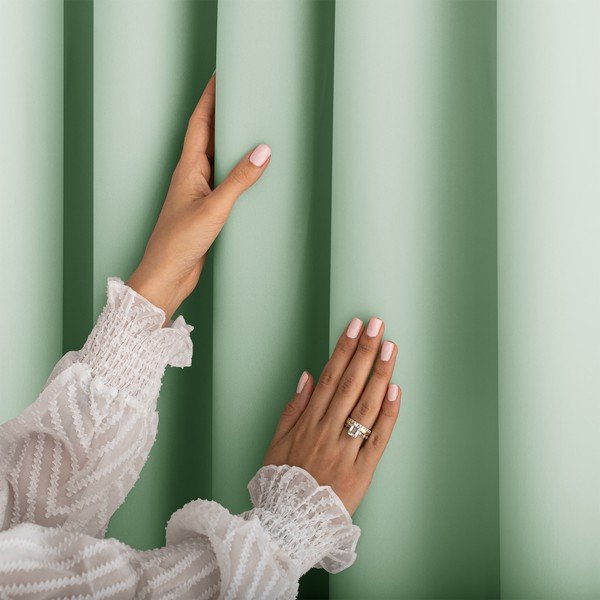 Mėtų spalvos pritemdymas (dalinis užtemimas) užuolaida 140x250 cm Carli – Restilo-image-1