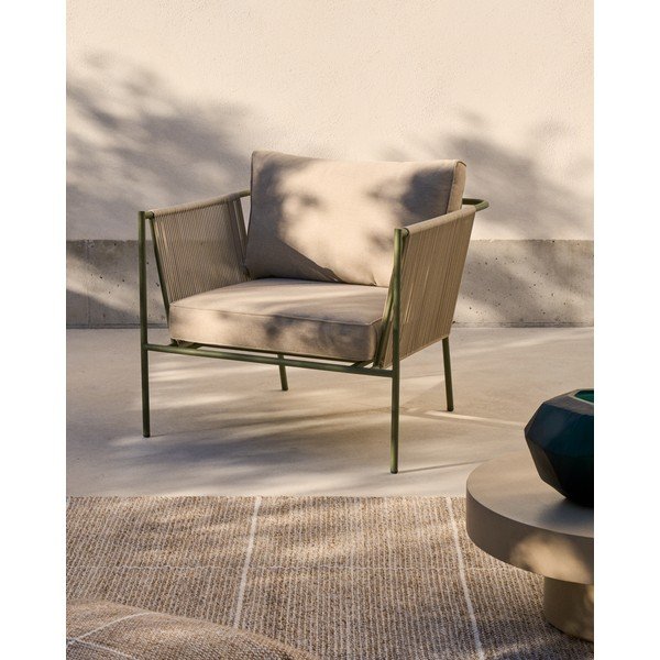 Žalios spalvos/smėlio spalvos metalinis sodo krėslas Zivia – Kave Home-image-1