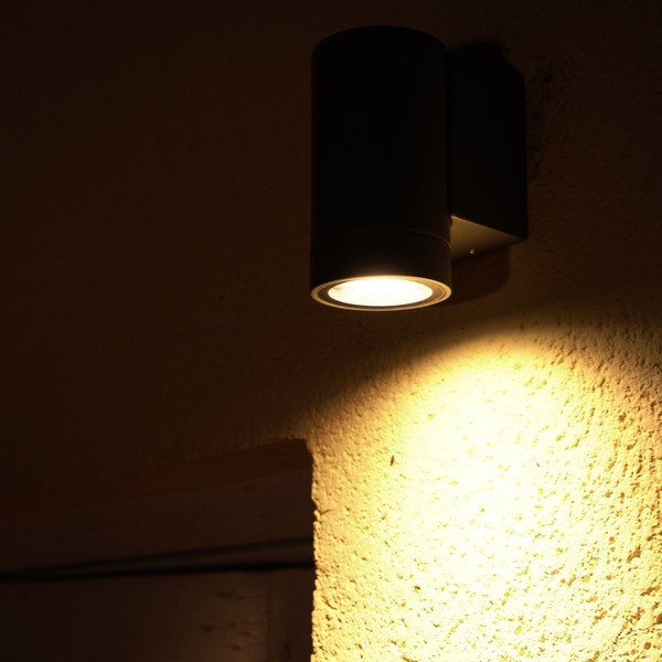 Rudas sieninis šviestuvas SULION Rega, aukštis 9 cm-image-2