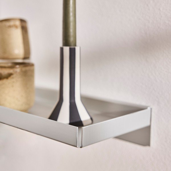 Sidabrinės spalvos iš metalo sieninė lentyna 50 cm Bakku – OYOY Living Design-image-1
