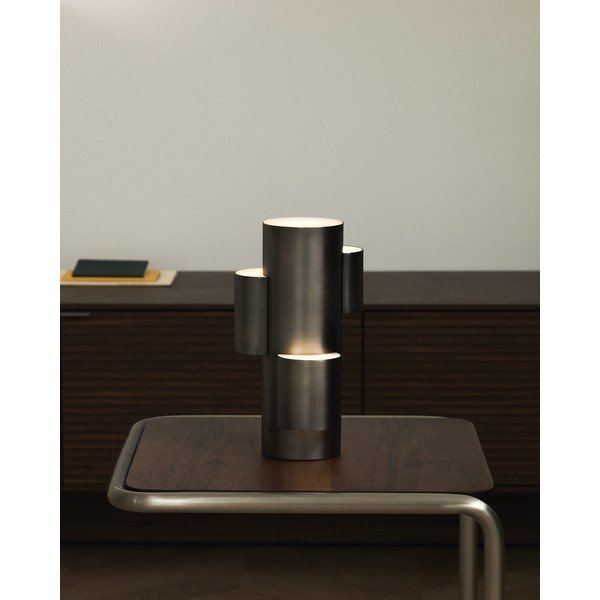 Juodos spalvos iš metalo stalinis šviestuvas LED su pritemdymo funkcija (aukštis 26,5 cm) Adrina – Kave Home-image-3