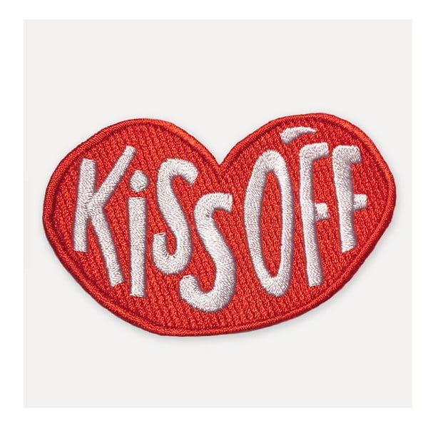 Raudonas antsiūvas U Studio Design Kiss Off, 8,5 x 11 cm