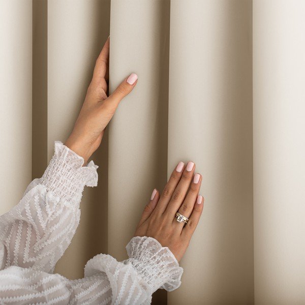 Kreminės spalvos pritemdymas (dalinis užtemimas) užuolaida 140x250 cm Carli Tie – Restilo-image-2