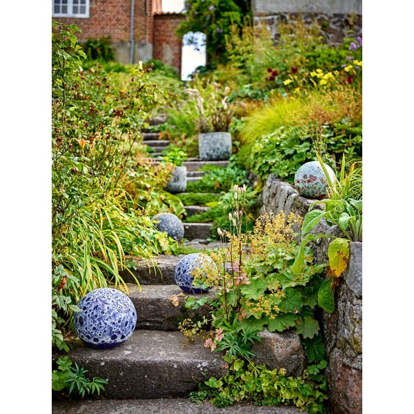 Iš terakotos sodo dekoratyviniai kamuoliukai Reese – Bloomingville-image-1