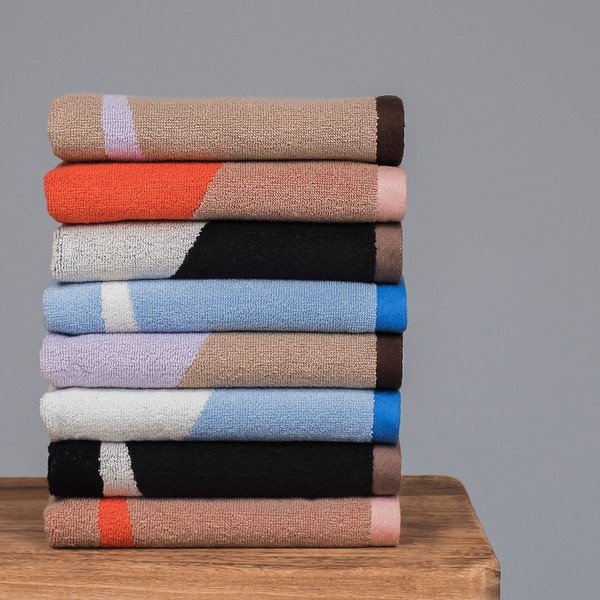 Vonios rankšluostis juodos ir baltos spalvos iš organiškos medvilnės 70x133 cm Nova Arte – Mette Ditmer Denmark-image-1