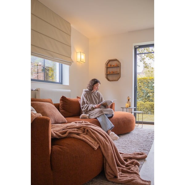 Iš mikropliušo dekoratyvinė pagalvėlė 45x45 cm Cocoon – Tiseco Home Studio-image-1