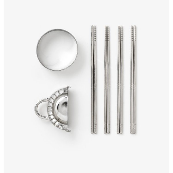 Smėlio spalvos valgymo lazdelių rinkinys iš nerūdijančio plieno 4 žmonėms The Essentials - Dumpling Tools – Printworks-image-3