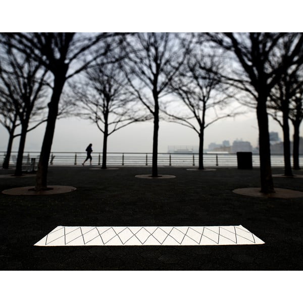 Juodos spalvos lauko kilimas 70x320 cm Max Black – Pappelina-image-4