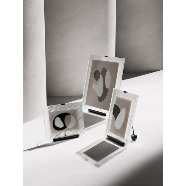 Juodos spalvos iš stiklo pastatomas rėmas 16x20 cm Flute – Umbra-image-3