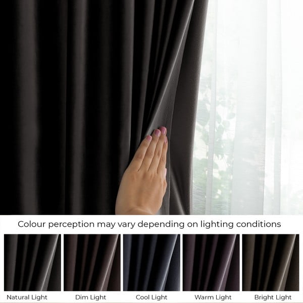 Juodos spalvos iš velveto pritemdymas (dalinis užtemimas) užuolaida 140x245 cm Eyelets – Restilo-image-4