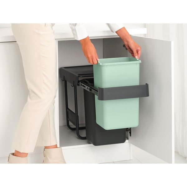 Iš plastiko šiukšliadėžė mėtų spalvos/tamsiai pilkos spalvos rūšiavimui/įmontuota 30 l Sort&Go – Brabantia-image-1