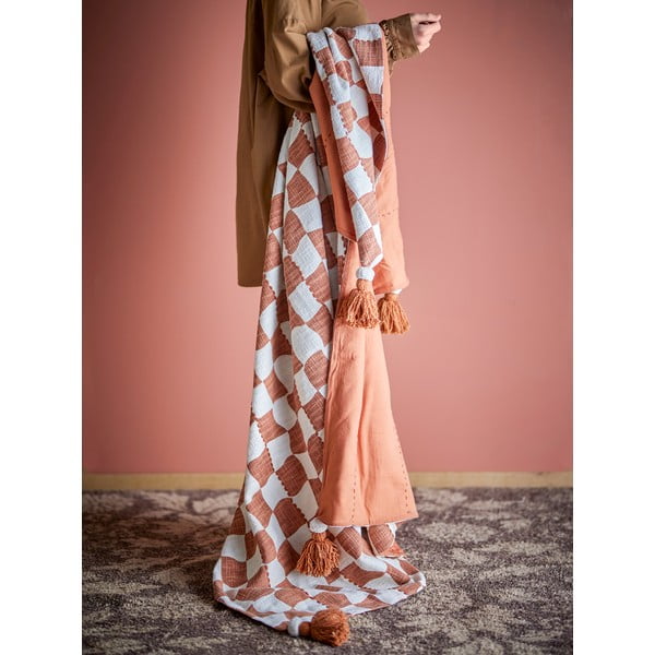 Rudos spalvos/smėlio spalvos iš medvilnės antklodė ir pledas 130x150 cm Chola – Bloomingville-image-3