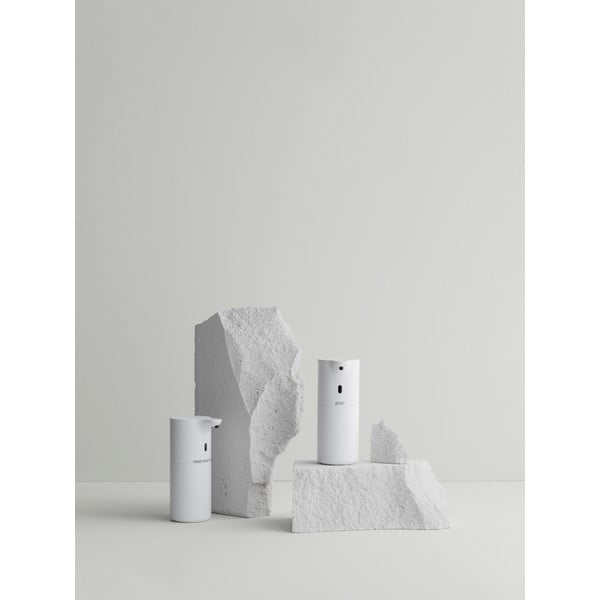 Baltas automatinis plastikinis muilo dozatorius 260 ml Fineo - Blomus-image-1