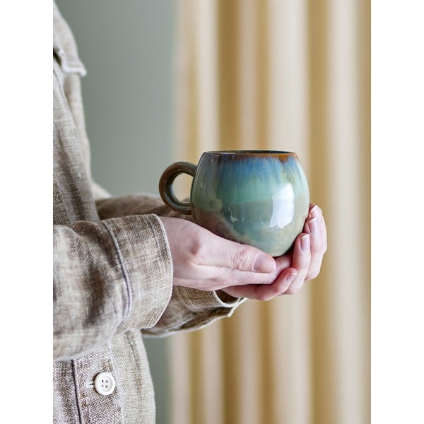 Žalios spalvos puodelis 280 ml Paula – Bloomingville-image-1