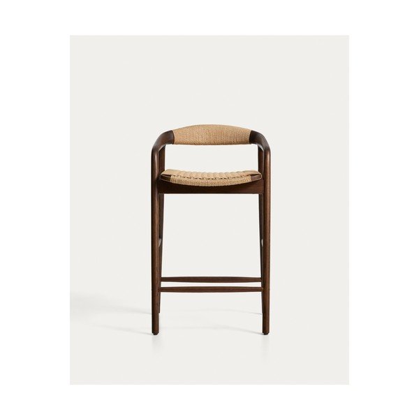 Rudos spalvos iš ąžuolo masyvo baro taburetė su porankiais (sėdynės aukštis 65 cm) Derile – Kave Home-image-4