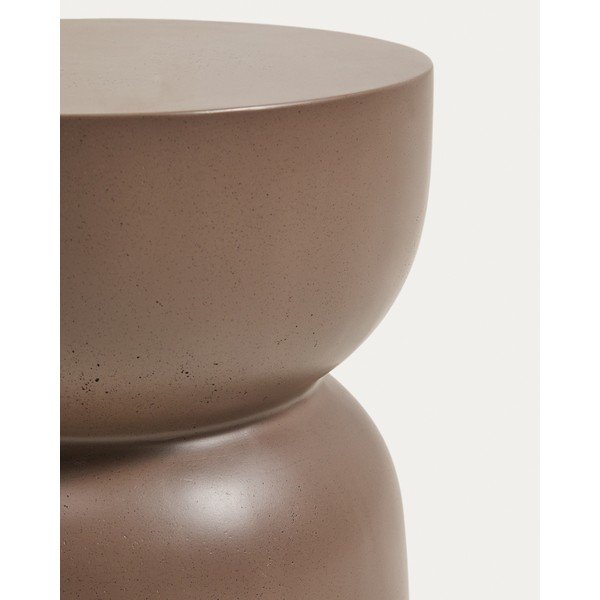 Iš betono apvalios formos sodo šoninis staliukas ø 32 cm Garbet – Kave Home-image-2