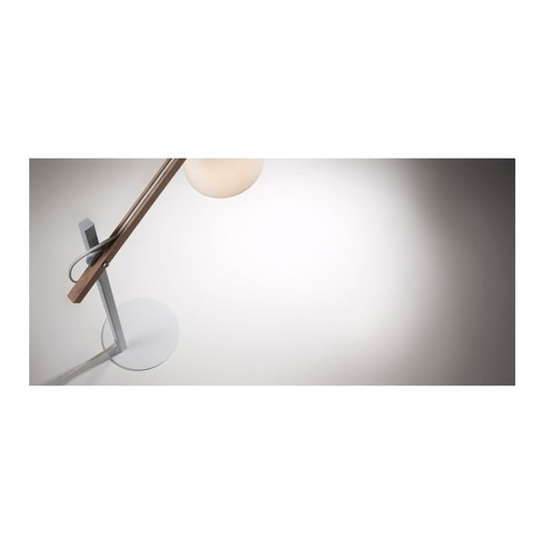 Baltos spalvos iš akacijos masyvo stalinis šviestuvas (aukštis 65 cm) su tekstiliniu gaubtu Kosta – Kave Home-image-3