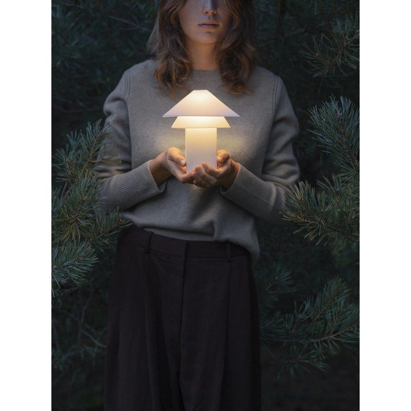 Baltos spalvos stalinis šviestuvas LED su pritemdymo funkcija (aukštis 33,5 cm) su metaliniu gaubtu Sanaka – Blomus-image-1