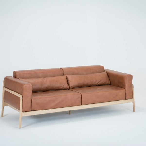 Ruda buivolo odos sofa su ąžuolo masyvo konstrukcija Gazzda Fawn, 210 cm-image-4