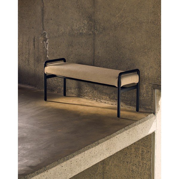 Juodos spalvos/kreminės spalvos iš šenilinio audinio suolas Macaret – Kave Home-image-1