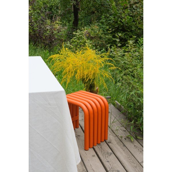 Oranžinės spalvos metalinė sodo kėdė Nokk – noo.ma-image-3