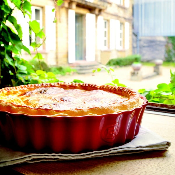 Červená koláčová forma Emile Henry, ⌀ 28 cm-image-2