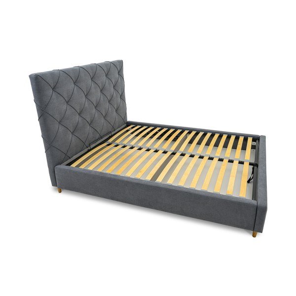 Dvigulė lova pilkos spalvos audiniu dengta su sandėliavimo vieta su lovos grotelėmis 160x200 cm Bee – Scandic-image-4