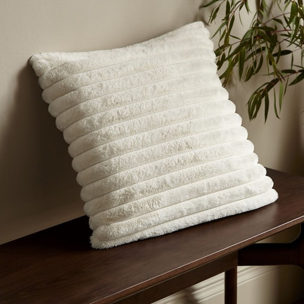 Iš mikropliušo dekoratyvinė pagalvėlė 45x45 cm Cosy Ribbed – Catherine Lansfield-image-1