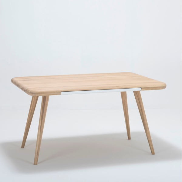 Valgomojo stalas iš ąžuolo medienos Gazzda Ena One, 140 x 100 x 75 cm