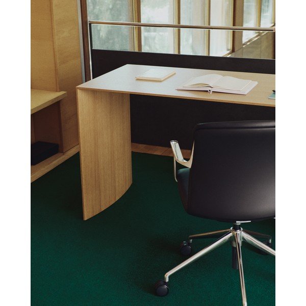 Rašomasis stalas iš ąžuolo 60x140 cm Litto – Kave Home-image-1