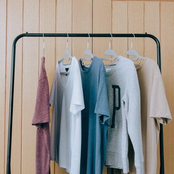 10 plastikinių pakabų rinkinys - Addis-image-3