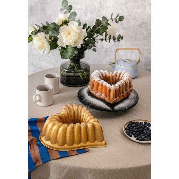 Iš aliuminio  kepimo forma keksams Cora – Bonami Selection-image-1