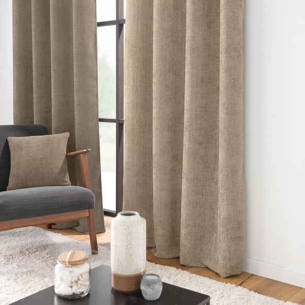 Šviesiai rudos spalvos iš šenilino užuolaida 140x260 cm Leo – douceur d'intérieur-image-1